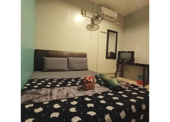Ghazrins Hotel Dataran Larkin